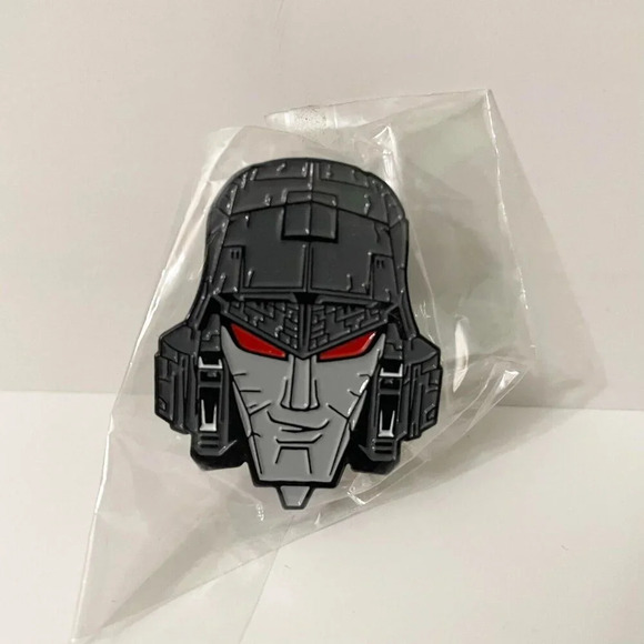 Transformers Megatron Enamel Metal Pin Double Rubber Backing - Picture 8 of 9